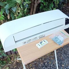 ★美品！お届け可！★ トヨトミ リモコン付き 壁掛け式サーキュレーター  FC-W50H の画像