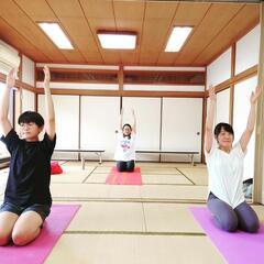 【上尾の神社でヨガ】の画像
