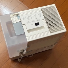 加湿器 AHD-D9K-Wの画像