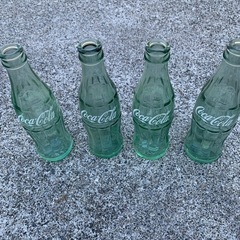 取引中　コーラ瓶　190ml 4本