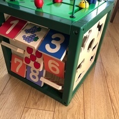 木製のおもちゃの画像