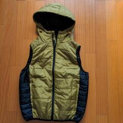 薄手のダウン風ベスト　M