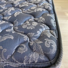 【2週間のみ使用】フランスベッド　マットレス　セミダブルの画像