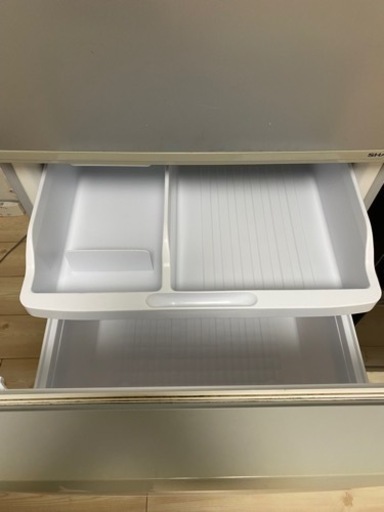 美品！シャープ冷蔵庫 SJ-W351D 15,000円