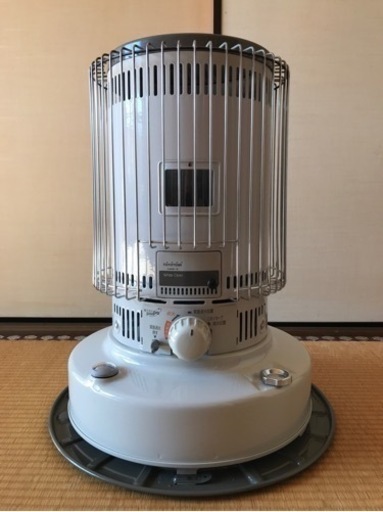 トヨトミ石油ストーブ（対流型）