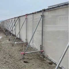 仮囲い・単管パイプ・金具・安全鋼板・トタン探してます