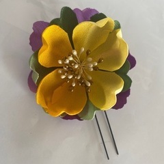 着物　成人式　髪飾り　振袖　黄色の画像