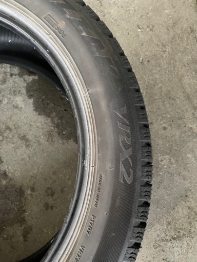 2021年製 225/50R18 VRX2