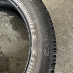 2021年製 225/50R18 VRX2の画像