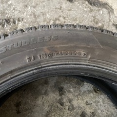 2021年製 225/50R18 VRX2の画像