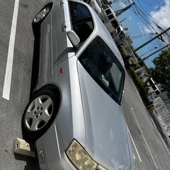日産グロリア 2000年モデル