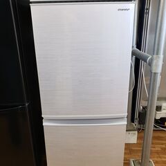 SHARP　2020年製　　137Ｌ　2ドア冷蔵庫　SJ-D14F-S