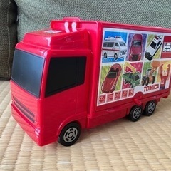 トミカ 運ぶよトラック キラピカverの画像