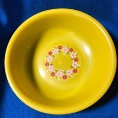 昭和レトロな洗面器