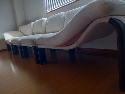 ホワイトソファ　値引きしました☆