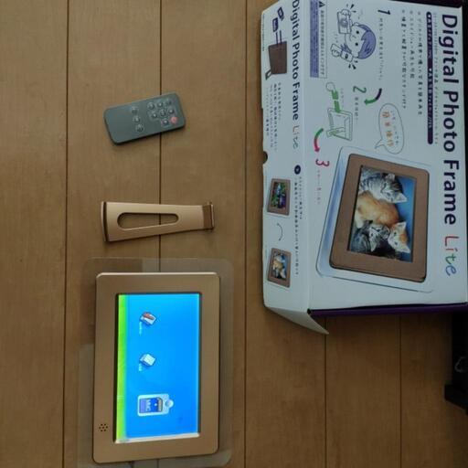 新品　7インチ液晶デジタルフォトフレームライト①