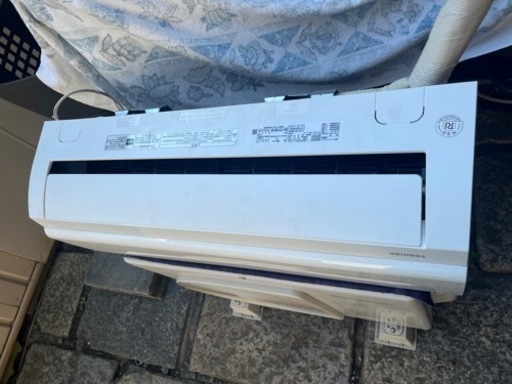 東芝　TOSHIBA エアコン　RAS-F221APBK 2020年製