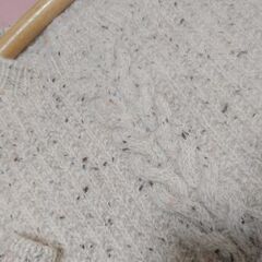 手編みのセーターの画像