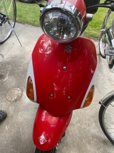 レッツ4 RED 走行少ないです。　ちゃんと走ります