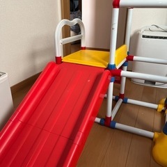 滑り台ジャングルジム