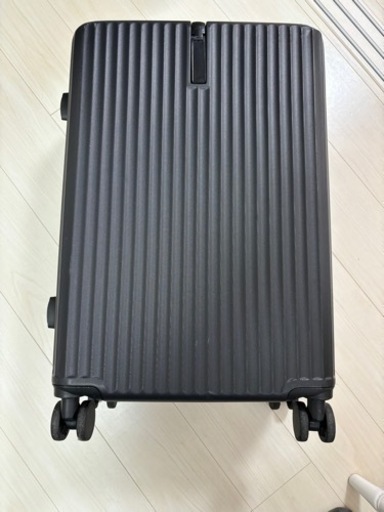 スーツケース　60L