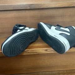 Stussy × Nike Air Force 1 Mid 黒 パンダ ナイキの画像