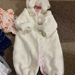 ベビー服などの画像