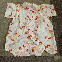 ベビー服などの画像