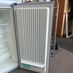 Haier (ハイアール) 冷凍庫 100L の画像