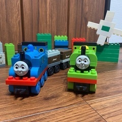 ダイヤブロック　トーマス　えほん　おまけ付きの画像