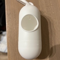 携帯ゴミ袋ケース 白