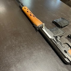 👌入手困難‼️18歳以下不可です‼️最終価格😁Bison ドラグノフ(エアコッキングガン)😁‼️美品‼️マガジン×2個付き😁の画像