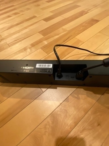 32型テレビ、JBLサウンドバー