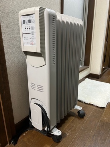【今月中に取りにこれる方】Hidamari マイコン式オイルヒーター(リモコン付き)