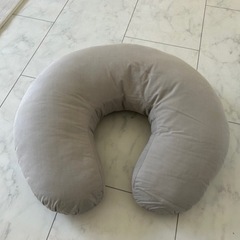 お話中！授乳クッション