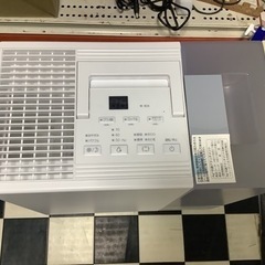 【リサイクルサービス八光】2019年製　富士通加湿器（温風気化/気化式） AHD-D9K-Wの画像