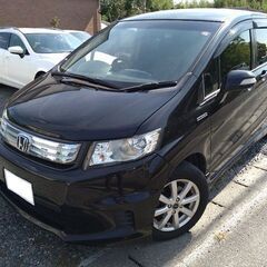 IMAバッテリー16万円相当交換済み 車検7年5月22日 10インチオーディオ 車中泊 記録簿多数ワンオーナー ハイブリッド フリードスパイクの画像