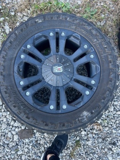 セコイア　20インチ　ホイール