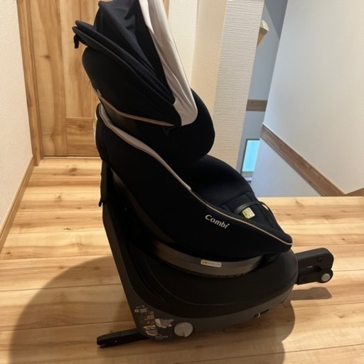 （取引中）クルムーヴスマート　JL590 ISOFIX