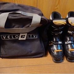 スキーシューズ　各種　1組1,000円　在庫限り　24.0㎝の画像