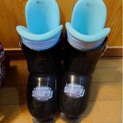 スキーシューズ　各種　1組1,000円　在庫限り　24.0㎝の画像