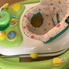 赤ちゃん歩行用器  