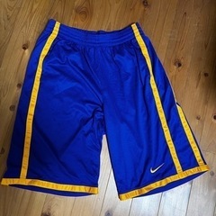 NIKE スポーツパンツ　メンズＬ