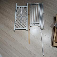 つっぱり棚、つっぱり棒