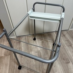 スラックスハンガーラック
