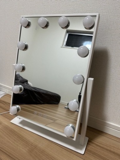 女優ミラー　ほぼ新品　3種類ライト