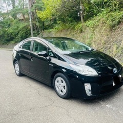 トヨタ　プリウスSグレード　
