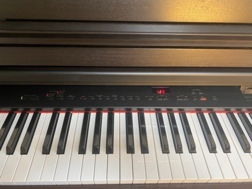YAMAHA 電子ピアノ