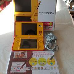 ニンテンドー DSI LL (黄色)&ソフト(11本)&ケース等色々