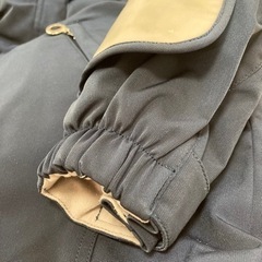 クリーニング済みスノボウェア上下セットの画像